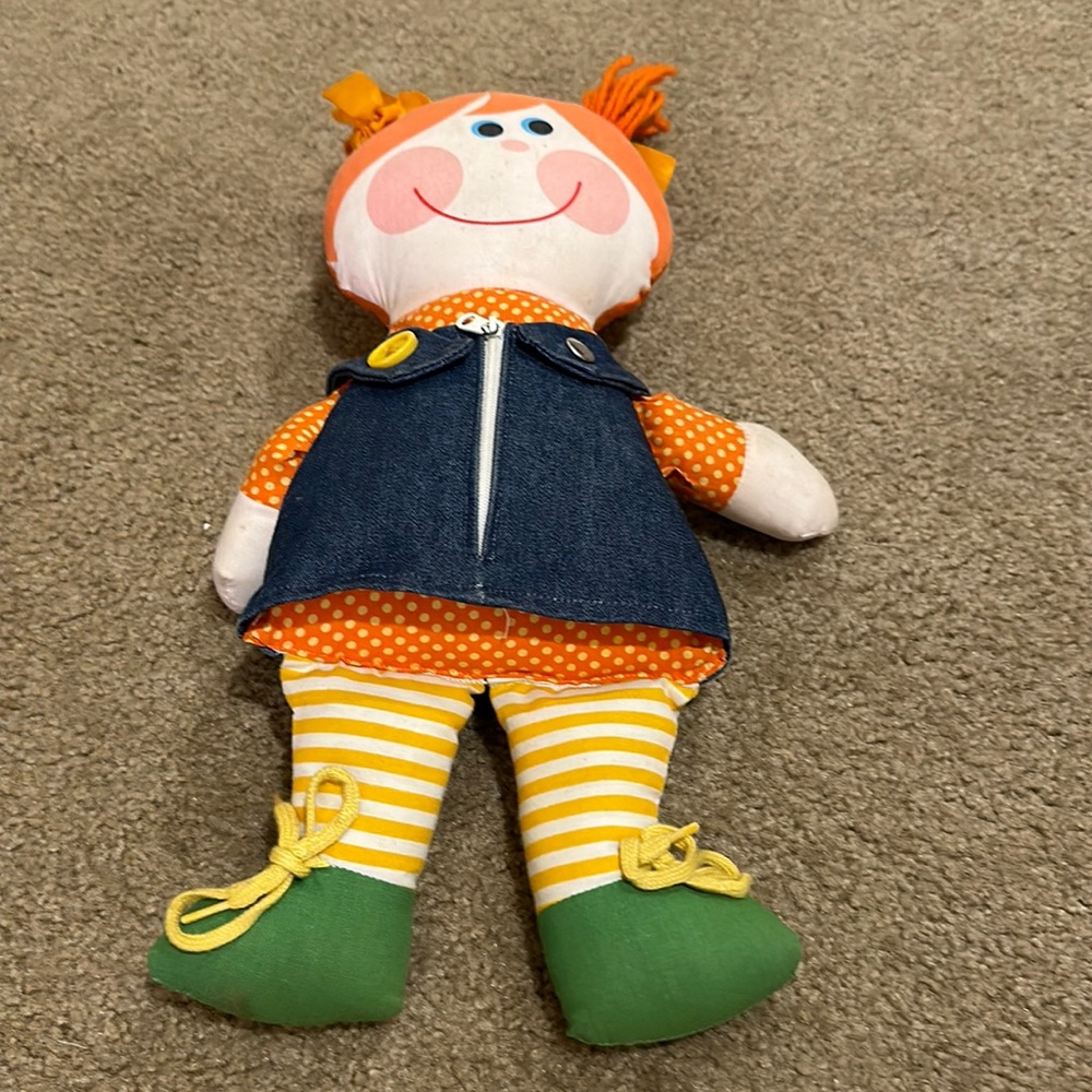 Vintage 1979 Playskool Dressy Bessy
